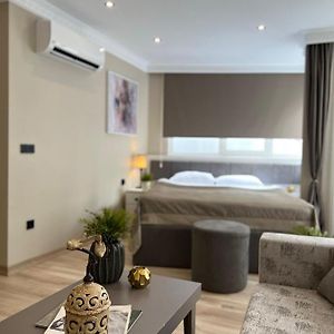 Studio met een King Size Bed